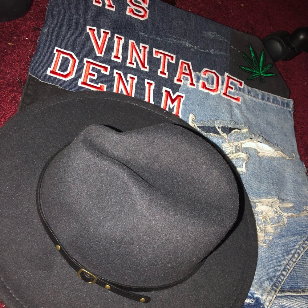 Grey fedora Hat